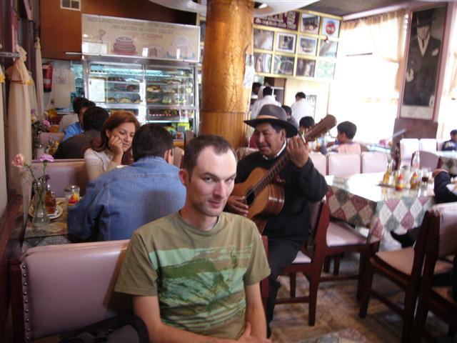 Man selling guitar at Elis